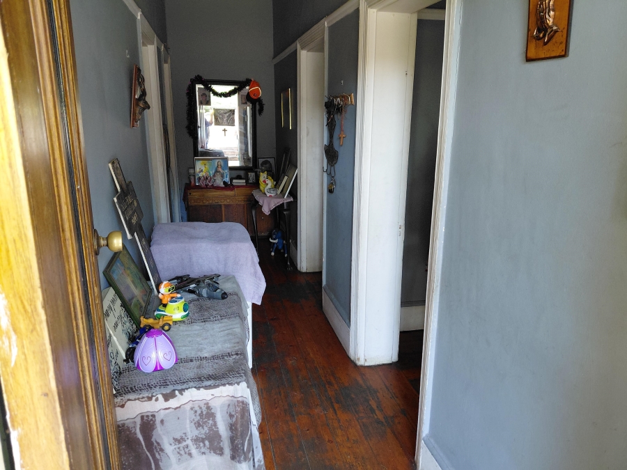 2 Bedroom Property for Sale in Uitenhage Central Eastern Cape